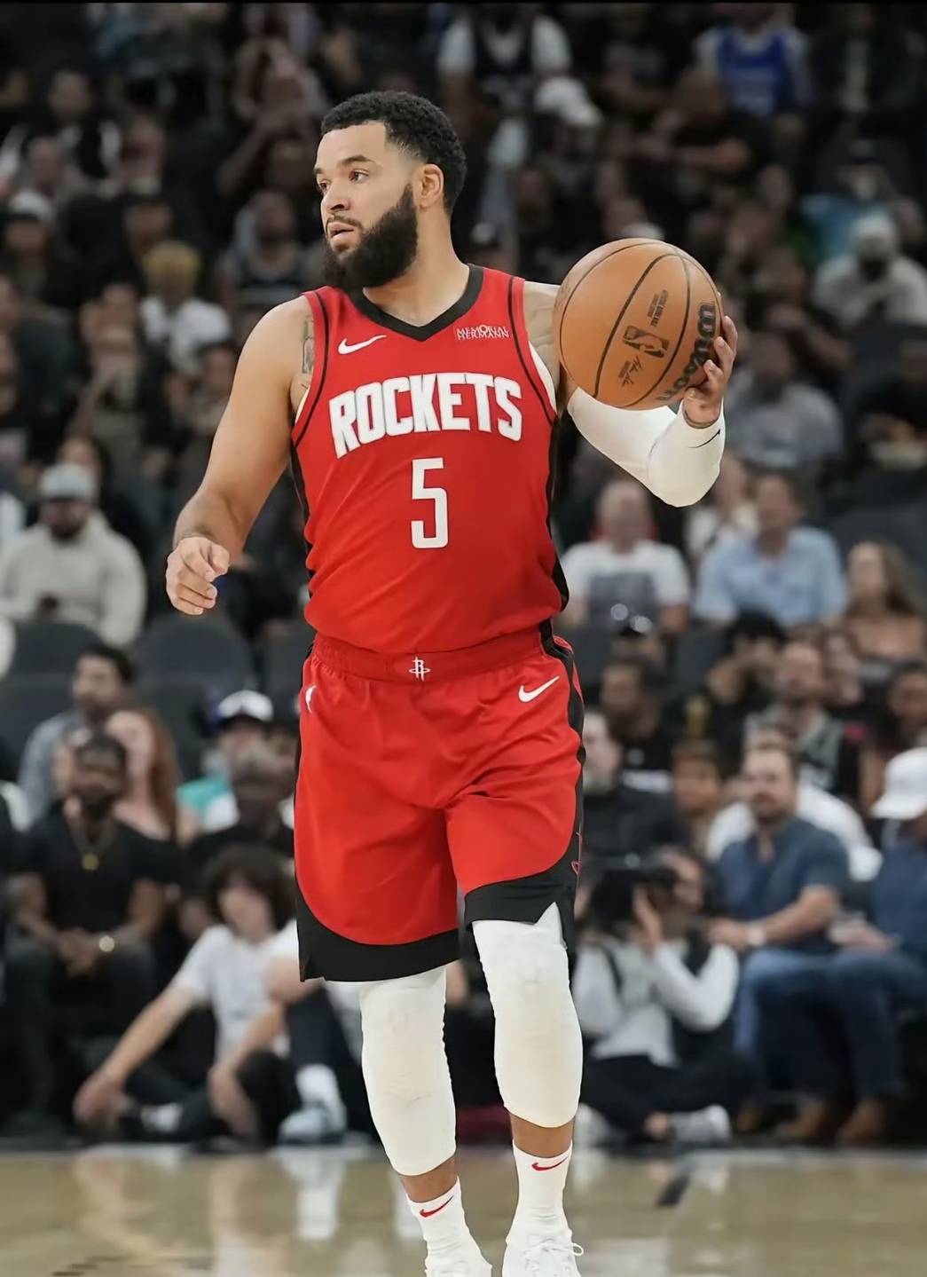 开云APP-包含西甲关键时刻再迎强敌，休斯敦火箭造点机会，主帅态度——质疑声仍在，临场指挥获称赞的词条