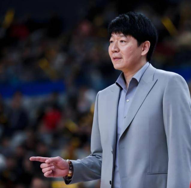 法国杯赛程吃紧;山东男篮冲刺阶段再遭质疑;引发热议;细节决定成败(山东男篮大变天) 法国杯赛程吃紧;山东男篮冲刺阶段再遭质疑;引发热议;细节决定成败(山东男篮大变天)