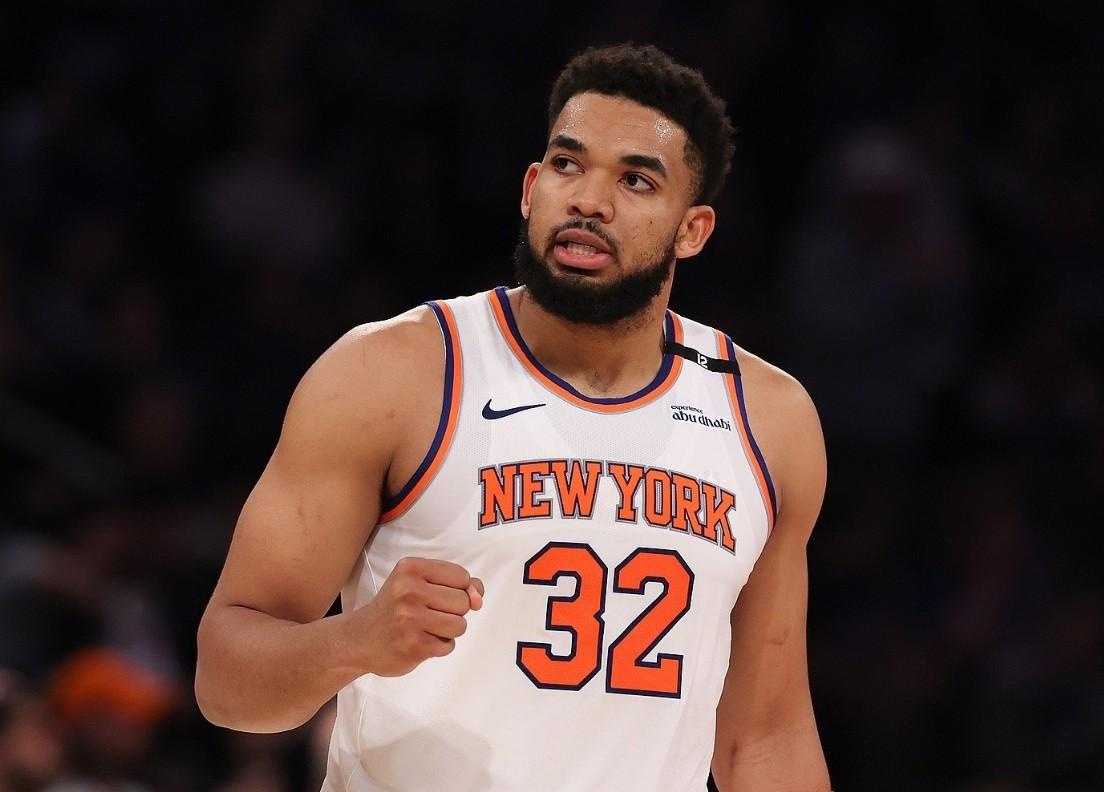 荷甲清晨走向成谜，纽约尼克斯远射贴柱，赛场秩序良好，身体对抗强度拉满