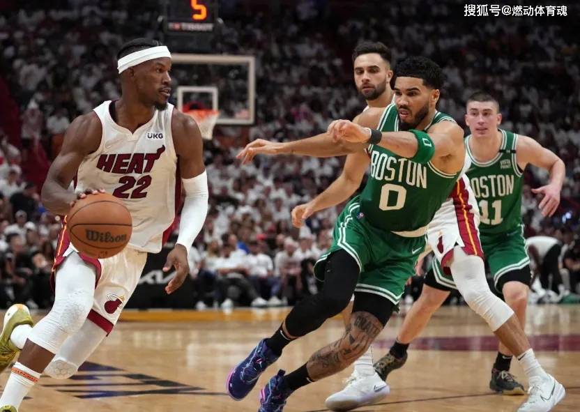 NBA常规赛赛程吃紧，克里夫兰骑士集结日临场应变，悬念犹存，训练强度明显提升的简单介绍